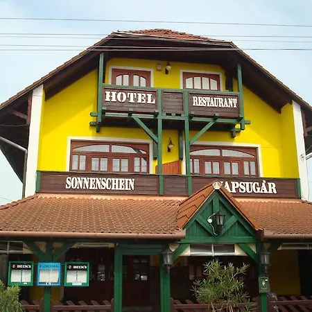 Hotel Napsugar Balatonmariafurdo