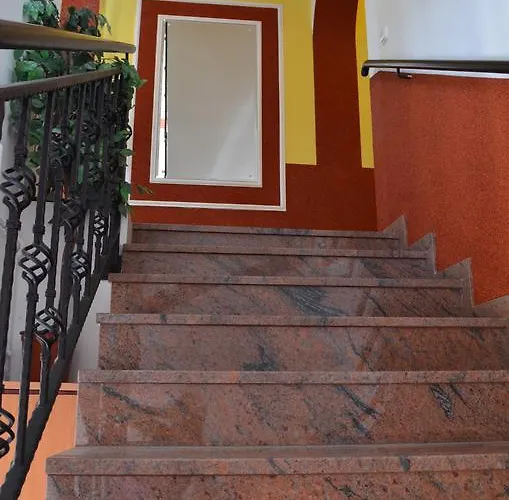 Napsugár Szálloda 3*